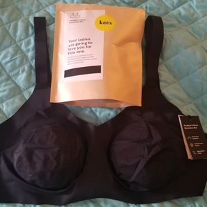 Knix Padded Vneck Bra - NWT